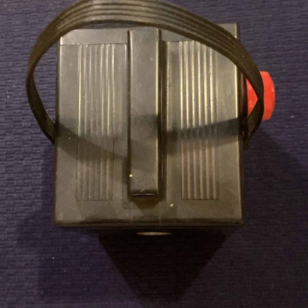 Vintage Imperial Six-Twenty Snapshot Camera